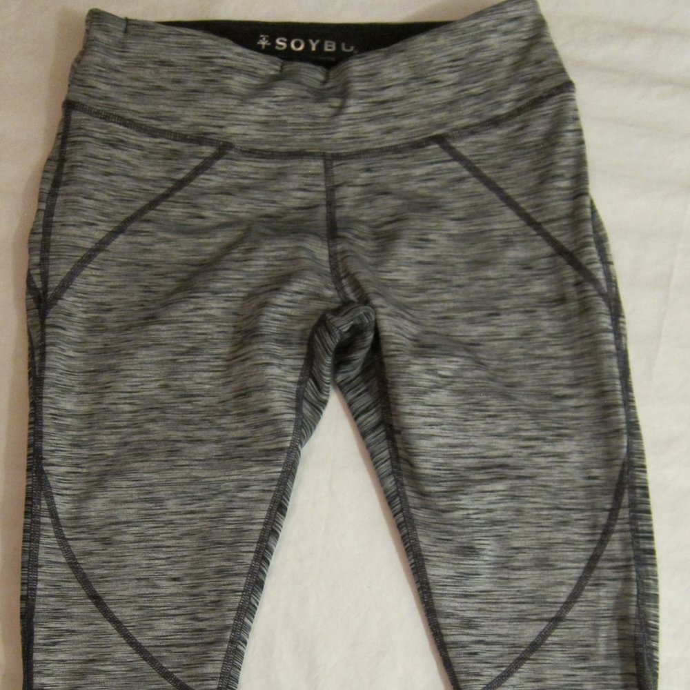 Soybu XS Capri Leggings